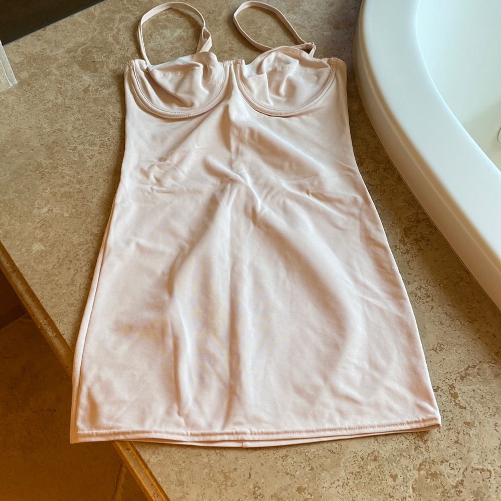 Mini dress body hugging